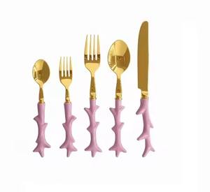 Juego de Cubiertos de Acero Inoxidable de Alta Resistencia con Mango Rosa, Cuchara, Tenedor y Cuchillo para Banquetes y Servicios de Catering - Product Image 1