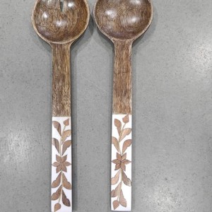Cuillère de service en bois gravée en résine, style nordique, faite à la main pour salades, soupes, accompagnements, usage quotidien, couverts - Product Image 1
