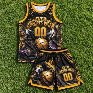 Nouvel ensemble maillot et short de basketball personnalisé noir et or, en maille, pour l'entraînement et les matchs - Product Image 3