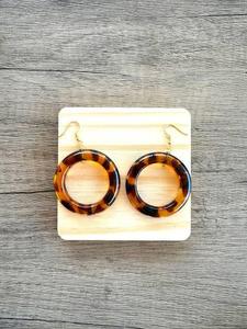 Pendientes Colgantes de Resina Estilo Bohemio, Accesorios de Moda Hechos a Mano para Mujer con Combinaciones de Colores Artísticas - Product Image 1