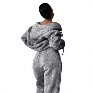 Ensemble de survêtement décontracté pour femme en polaire épaisse lavée imprimée, avec sweat à capuche zippé oversize et pantalon de jogging à revers - Product Image 3
