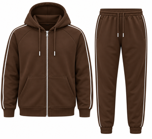 Conjunto deportivo informal para hombre, con sudadera con capucha y cremallera marrón y pantalones tipo jogger. - Product Image 1