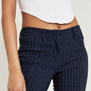 Pantalon évasé pour femme très demandé, en toile infroissable, taille basse, style doux, coupe large, idéal pour l'été, prix très raisonnable - Product Image 4