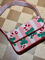Mini pochette en perles de qualité supérieure pour femmes, motifs embellis, artisanat raffiné, doublure en nylon, idéale pour la Saint-Valentin