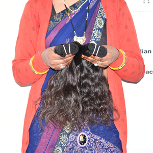 100% Proveedores Mayoristas de Cabello Humano Ondulado Indio Virgen, Sin Procesamiento Químico, Color Negro Natural, Estilos Ondulados para Tejer, para Mujeres - Product Image 3