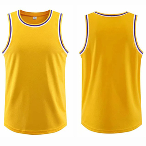 Proveedor de Uniformes de Baloncesto de Alta Calidad, Conjunto de Camiseta y Pantalones Cortos Deportivos Transpirables para Equipos, Venta al Por Mayor - Product Image 3