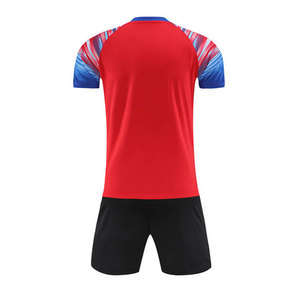 ชุดฟุตบอลคุณภาพสูง ชุดทีมฟุตบอลสั่งทำได้ตามขนาด ชุดฟุตบอลวัสดุโพลีเอสเตอร์ 100% - Product Image 2