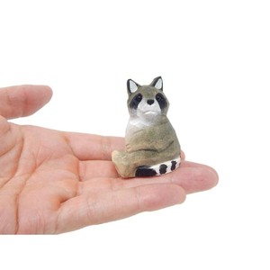 Ensemble de figurines d'animaux en bois de pin faites à la main - Collection en gros - Product Image 1