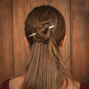 Épingle à cheveux en os véritable style Viking, accessoire capillaire parfait pour elle - Product Image 2