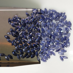 Iolita Púrpura Natural de 5x2.5MM, Corte Marquise Facetado, Gema Suelta de la Mejor Calidad con Efectos Pleocroicos para Joyería - Product Image 3