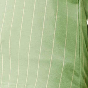 เสื้อยืดสตรีสไตล์สตรีทแวร์ระบายอากาศได้ดี ขายส่ง เสื้อยืดโอเวอร์ไซส์คลาสสิกสำหรับผู้หญิง เสื้อยืดลำลองหลวมๆสำหรับผู้หญิง - Product Image 6