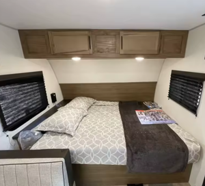 Camping-car de luxe 2024 2025 Forest River Wolf-Pup 16BHSW, caravane, camping-car, remorque de voyage - Product Image 2