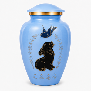 Belle urne funéraire pour animaux de compagnie en argent bleu avec gravure d'un chien et d'un oiseau pour les cendres des animaux - Product Image 3