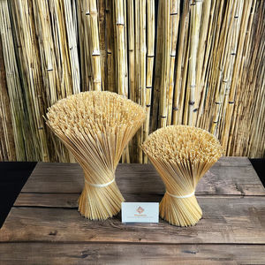 Varillas de bambú natural de alta calidad para la producción de varitas de incienso con superficie lisa y grosor uniforme - Product Image 3