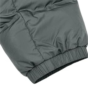 เสื้อแจ็คเก็ตกันหนาวแบบหนาบุใยโพลีเอสเตอร์สำหรับฤดูหนาว เหมาะสำหรับกิจกรรมกลางแจ้ง มีฮู้ด กันน้ำ ปักโลโก้ได้ตามต้องการ สไตล์ลำลอง ใส่ได้ทั้งผู้ชายและผู้หญิง - Product Image 4