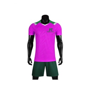 Vêtements de sport confortables pour hommes, uniforme de football 100% polyester, uniforme de football sur mesure pour hommes - Product Image 6