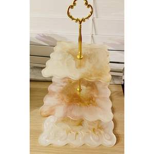 Soporte para Pastel de Resina para Decoración del Hogar Moderno, Herramientas Elegantes para Pasteles - Product Image 5