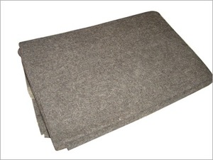 Luxury Virgin <b>Wool</b> Blankets Lightweight <b>Thermal</b> <b>Wool</b> Blanket for Hospitality and Outdoor Comfort Available for Sale - Product Image 2