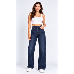 Jeans RavTin International pour femme, taille haute, avec logo, coupe large, en denim de coton, longueur intégrale, avec empiècement ovale au genou - Product Image 1