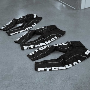 Pantalones Deportivos Personalizados de Nylon con Rayas, Ligeros, Anchos, de Pierna Ancha, con Impresión Serigráfica, de Secado Rápido para Hombre - Product Image 2