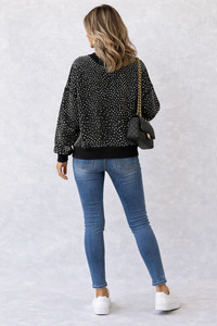 Sweat-shirt à strass noir pour femme, style streetwear, manches longues, pull décontracté, sweat à capuche tendance avec clous, logo personnalisé, fournisseur en gros - Product Image 2