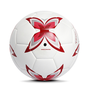 Ballons de football personnalisés imprimés et cousus à la machine, légers, de qualité supérieure, fabriqués par des professionnels, vêtements de sport à prix raisonnable - Product Image 2