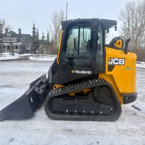 Chargeuse compacte sur chenilles JCB 3TS-8T 74 CV à bras télescopique, livraison rapide pour la construction et l'agriculture - Product Image 1