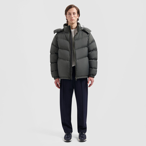 Veste d'hiver matelassée à col montant de haute qualité avec logo personnalisé pour hommes et femmes, idéale pour rester au chaud - Product Image 4