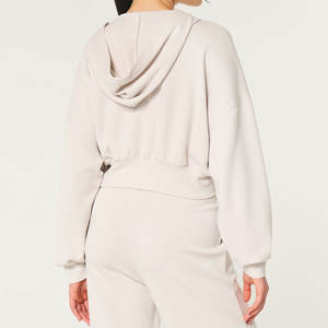 เสื้อฮู้ดดี้ครอปท็อปทรงโอเวอร์ไซส์คุณภาพสูงสำหรับผู้หญิงไซส์พลัส ปักลายและพิมพ์ลาย สไตล์ฮิปฮอป พร้อมป้ายกำกับสั่งทำพิเศษ - Product Image 4