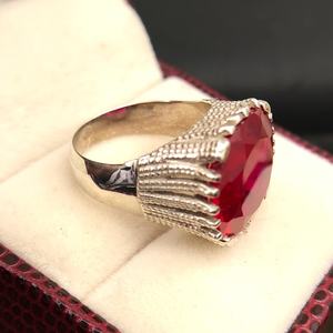 แหวนหมั้นทับทิมสำหรับผู้หญิง แหวนเงินแท้ 925 ประดับทับทิมเม็ดใหญ่สีแดง แหวนพลอยประจำเดือนกรกฎาคม ของขวัญเครื่องประดับสำหรับเธอ - Product Image 5