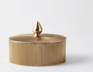 Caja redonda de metal con acabado dorado y diseño estriado para almacenamiento de frutas secas y verduras, con pomo decorativo. - Product Image 2