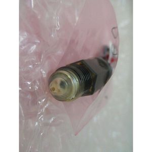 AMAT 1400-01370 SNSR Electro - Optic Level SW DRY - อุปกรณ์และชิ้นส่วนเซมิคอนดักเตอร์ระดับโลกที่เชื่อถือได้ - Product Image 4