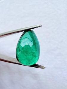 Piedra Preciosa de Esmeralda Natural Suelta de Alta Calidad (Corte Esmeralda Verde) Suministro al por Mayor para la Fabricación de Joyería de Grado de Diseñador al Mejor Precio - Product Image 1
