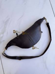 Bolso de Hombro de Cuero Genuino, Hecho a Mano, Moderno, para Viajes, Fácil de Llevar, Unisex, Elegante, con Cinturón para Dinero - Product Image 3