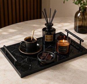 Bandeja de Servir de Mármol Negro Premium con Asas de Metal Negro Mate Resistentes, Diseñada para Hogares de Lujo, Hoteles, Restaurantes, Cafeterías y Salones de Té - Product Image 2