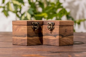 Caja para Relojes de Nogal con 2 Ranuras, Organizador con Tapa de Vidrio o Madera, Estilo Panal de Abeja, Estuche para Relojes para Hombre, Almacenamiento de Joyas - Product Image 1