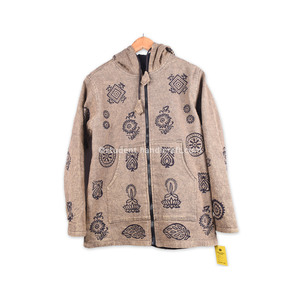 เสื้อแจ็คเก็ตสไตล์เนปาล ผ้าฝ้าย 100% สวมใส่สบายและมีสไตล์ - Product Image 1