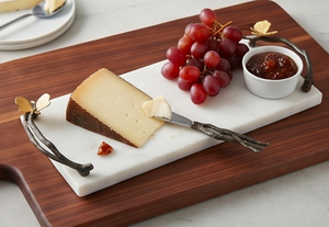 Plateau à fromage en marbre avec poignées en forme de papillon et ensemble de spatules en acier inoxydable, idéal pour la cuisine à domicile et l'utilisation en hôtel - Product Image 6