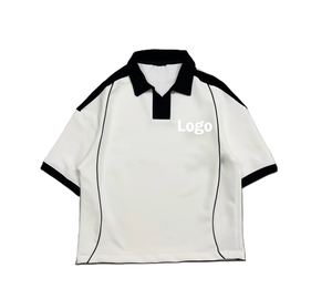Camiseta de Manga Corta para Hombre, Color Borgoña, con Logotipo Personalizado, Cuello en Contraste, Estilo Racing, Informal, 100% Algodón Tejido - Product Image 2
