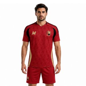 Maillot et short de football personnalisés, très demandés, respirants, séchage rapide, uniforme sportif, prix de gros - Product Image 1