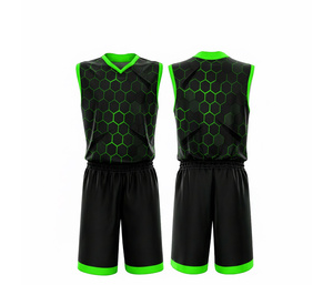 Ensemble de shorts et maillot de basket personnalisés, uniforme sportif entièrement sublimé en polyester respirant et à séchage rapide pour hommes et femmes - Product Image 1