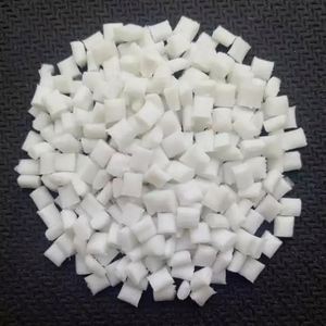Factory Prices Pet Resin Chips Jade Pet Resin Granules 100% Virgin for Plastic Raw Material - Product Image 3