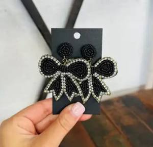 Nouvelles boucles d'oreilles pendantes brodées à la main avec perles de rocaille pour mariages, fêtes, cadeaux festifs, accessoires d'oreille personnalisés, créoles et clous d'oreilles - Product Image 5