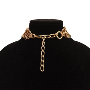 Gargantilla de malla metálica en tono dorado: Collar llamativo de latón y acero inoxidable Ash - Product Image 4