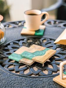 Posavasos Decorativos Cuadrados Modernos de Resina y Madera, Hechos a Mano, Accesorios para Bebidas para Sala de Estar, Cocina y Oficina - Product Image 1