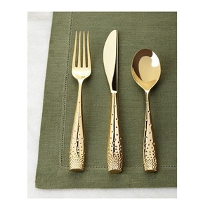 Juego de cubiertos clásico, cubiertos dorados de lujo, cubiertos metálicos sostenibles, regalos, en stock, para usar en restaurantes y en el hogar. - Product Image 3