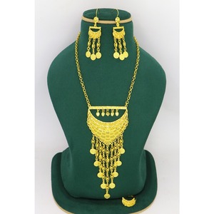 Hermoso conjunto de collar con colgante Jhalar chapado en oro, estilo étnico, conjunto de joyería de aleación de oro, collar con cadena para mujer, joyería de moda. - Product Image 5