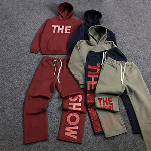 Ensemble de survêtement en molleton premium 400 GSM pour l'automne |   Survêtement de créateur avec logo personnalisé en strass |   Fabricant en gros - Product Image 1