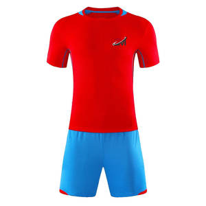 Uniforme de Fútbol Cómodo de Color Personalizado, Nuevo Modelo 2026, Diferentes Diseños, Precio Económico, Uniforme de Fútbol para Adultos - Product Image 1
