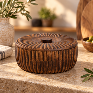 Casserole ronde en bois artisanale avec couvercle en acier inoxydable, isolée, écologique et durable - Product Image 3